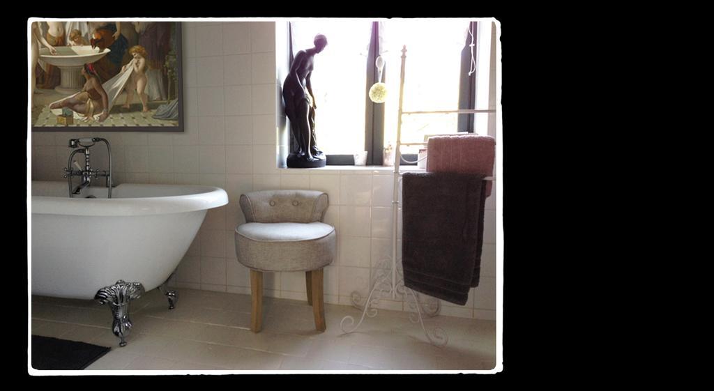 Manoir De Livet Bed & Breakfast Saint-Germain-de-Livet Phòng bức ảnh