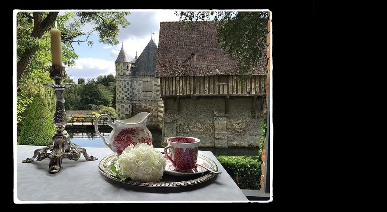 Manoir De Livet Bed & Breakfast Saint-Germain-de-Livet Ngoại thất bức ảnh